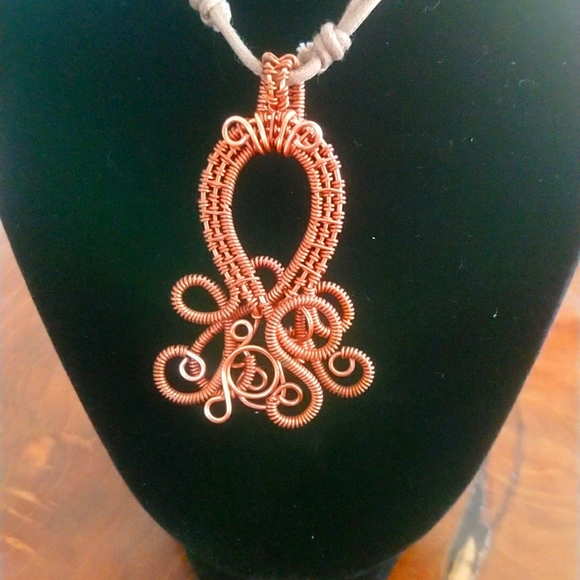 Copper Steampunk Octopus Necklace - Picture 1 of 4
